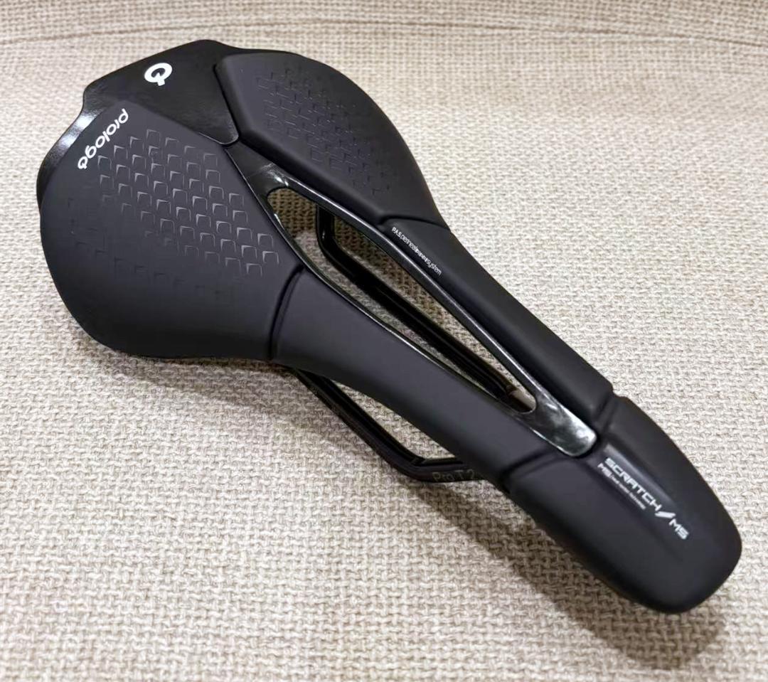 prologo SCRATCH M5 PAS サドル