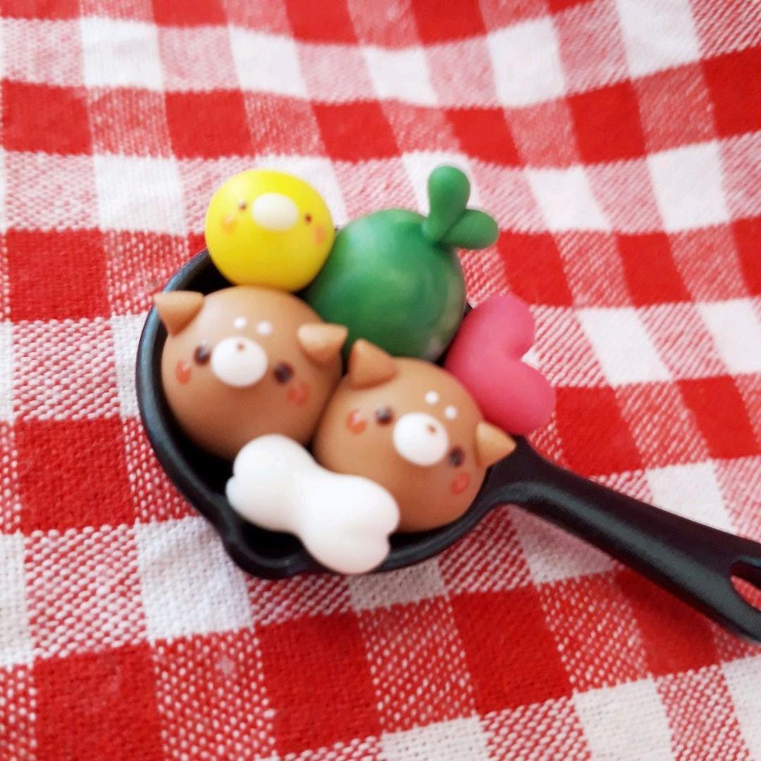 仲良し柴犬♡フライパン