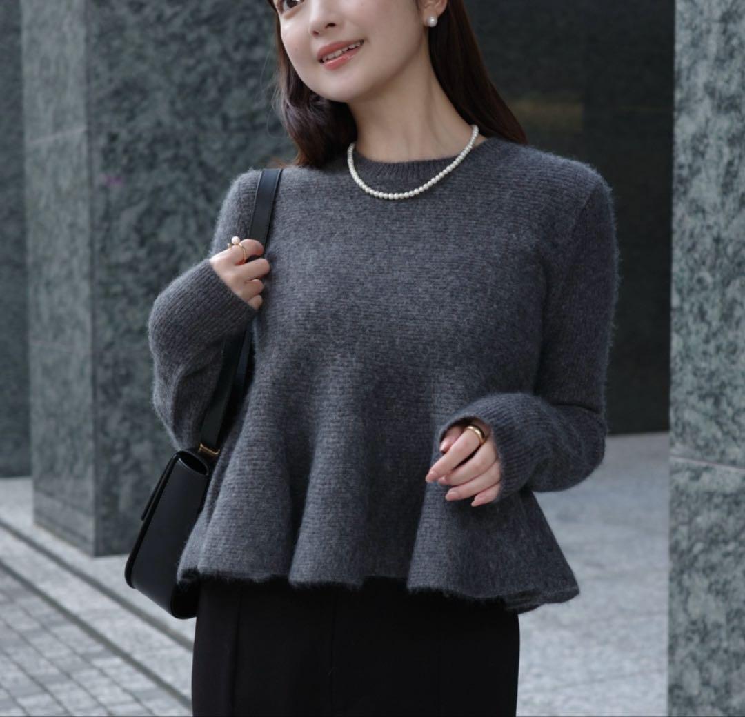 anuans ペプラムショートニットトップス　ZOZOタウン限定カラー