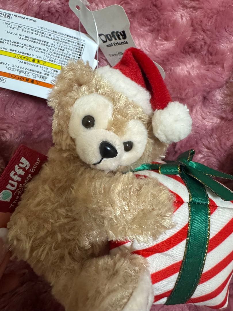 【新品未使用】ダッフィー&フレンズ 2021年クリスマス ぬいぐるみバッジセット