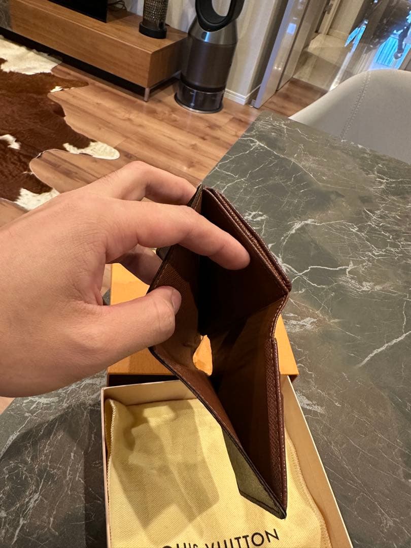 【レア】LOUIS VUITTONモノグラム 折り財布