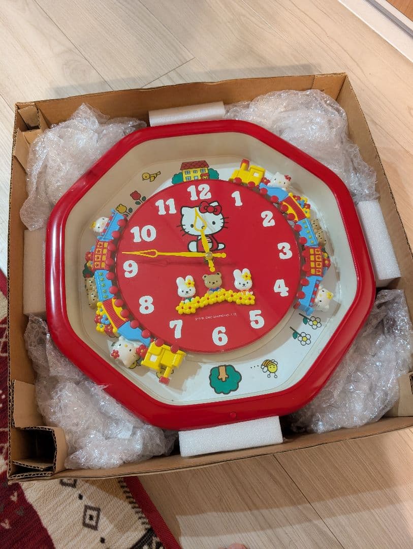 ハローキティ 八角形 掛時計