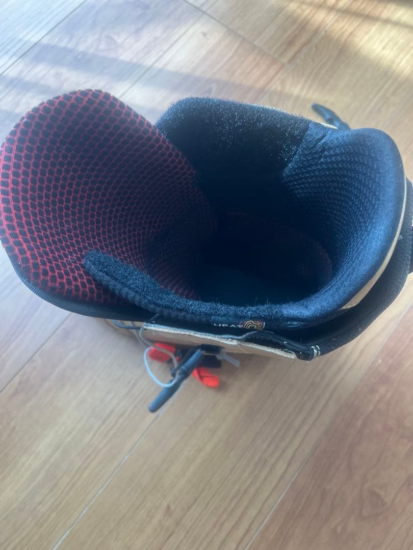 ION レザー　27センチ