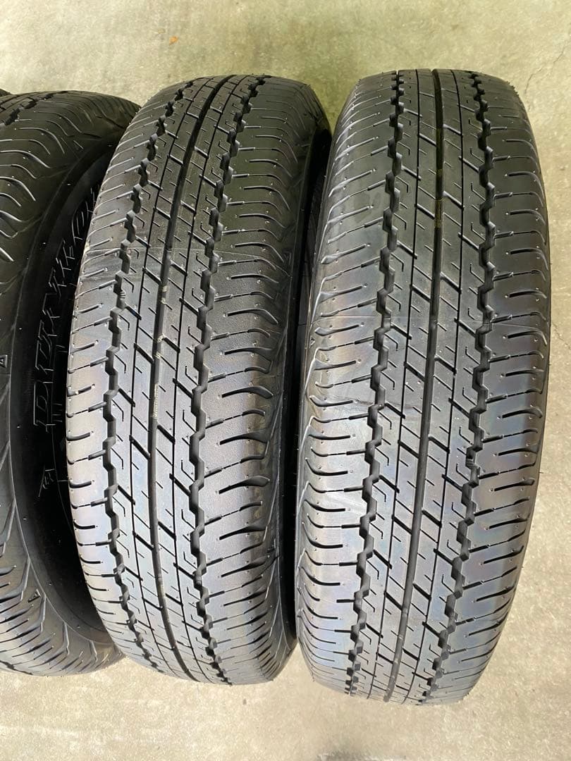 ジムニーシエラ 新車外しタイヤ 195/80R15 (B)