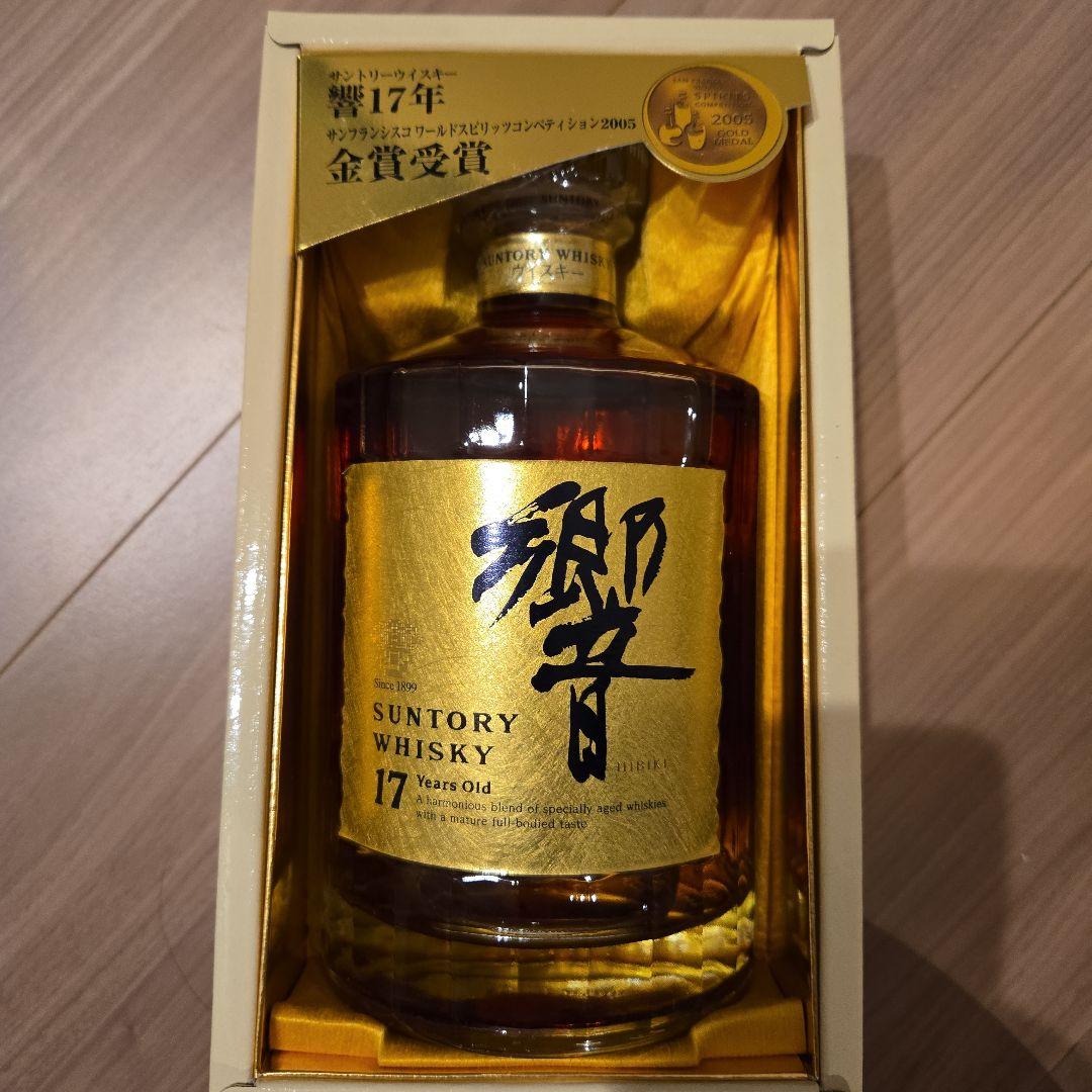 H*U様 サントリー『響』　 17Years Old 　　ゴールドラベル　 未開