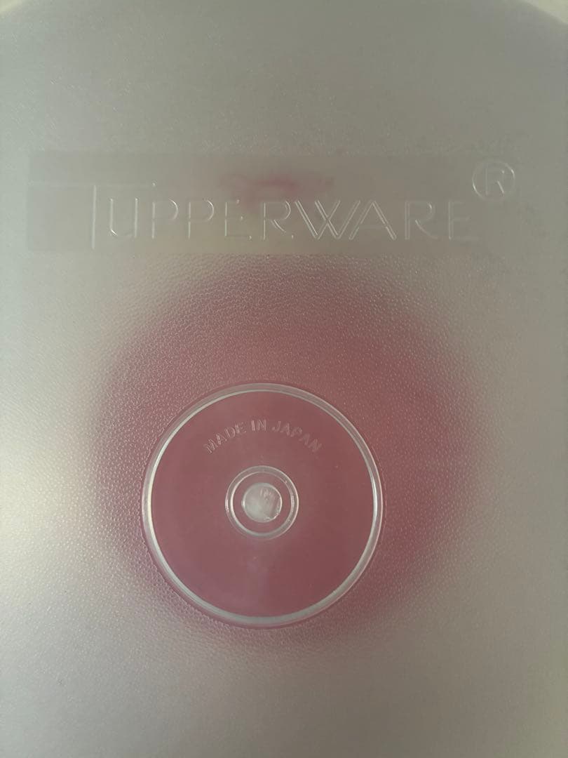 Tupperware 大容量食品保存容器 2個セット　1個ハンドル付き