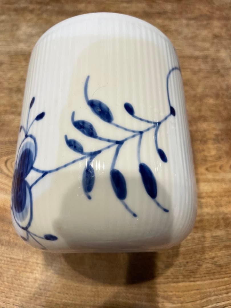 ロイヤルコペンハーゲン　フルーテッドメガ　キャニスター　マグカップ