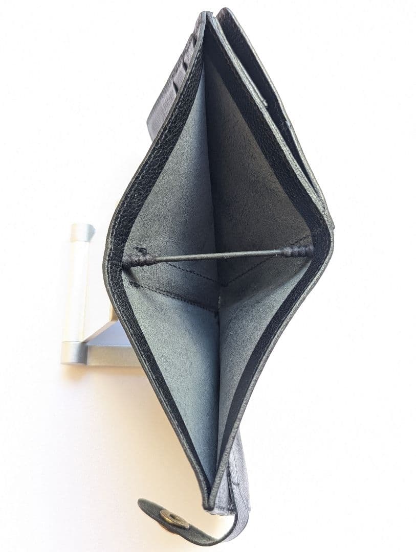 イルビゾンテ スクエアウォレット ブラック 美品 シボ加工 男女兼用