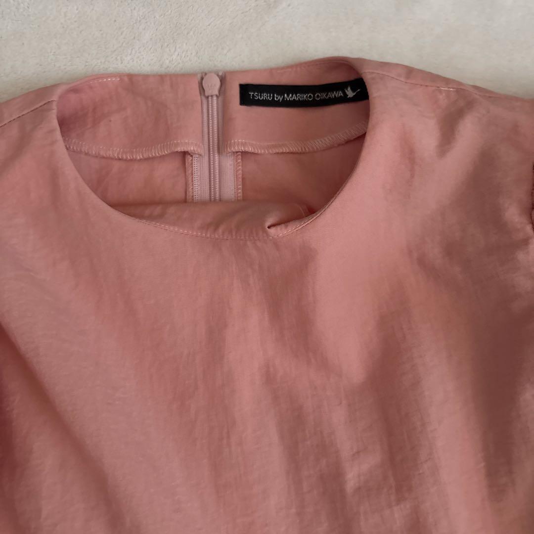 試着のみ　MARIKO OIKAWA ペプラムトップス　パフスリーブ　ピンク