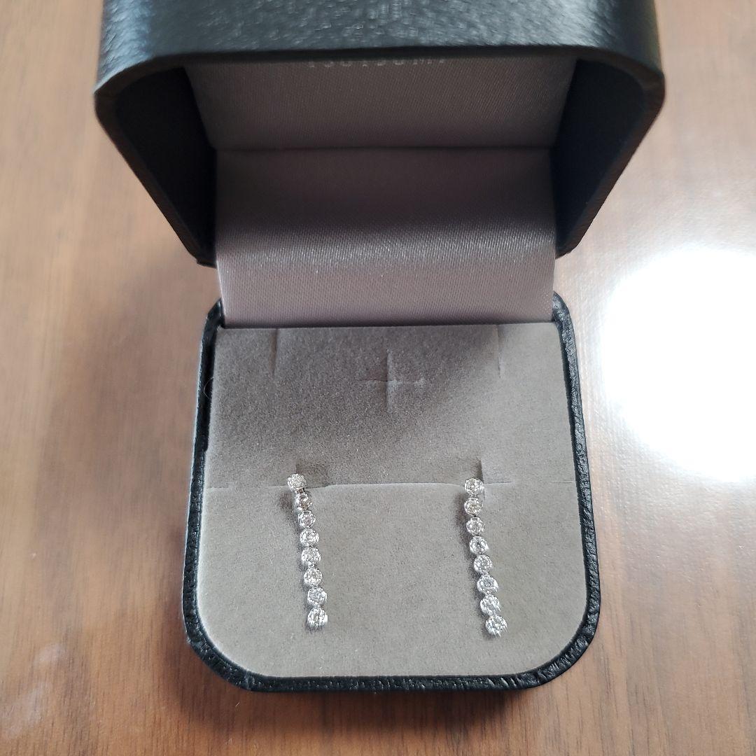 ツツミ　ダイヤモンド　左右16石　天然ダイヤモンド ピアス 0.1ct