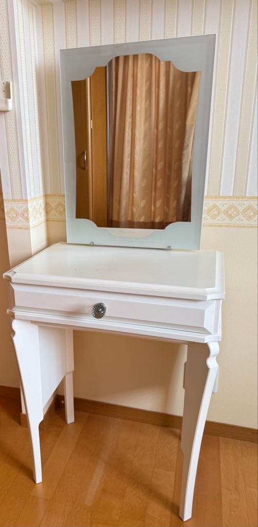 値下げしました! Francfranc ドレッサー　ホワイト