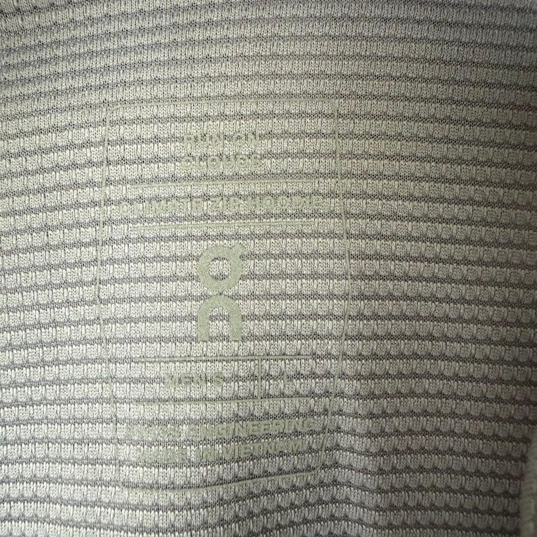 On Climate Zip Hoodie パーカー　陸上　ライトグレー　極美品