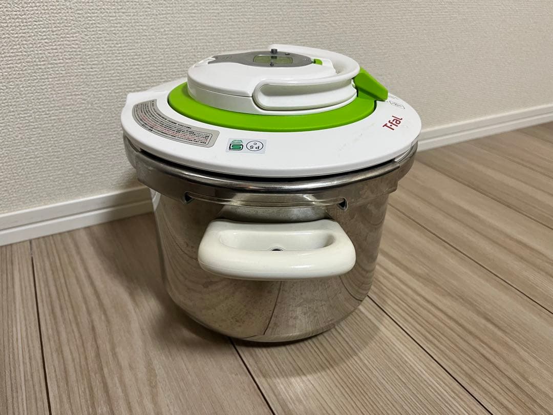 T-fal ニュートリクック 圧力鍋