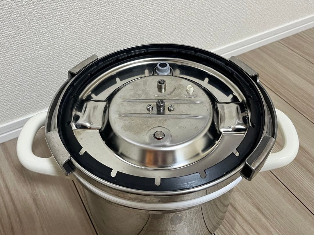 T-fal ニュートリクック 圧力鍋