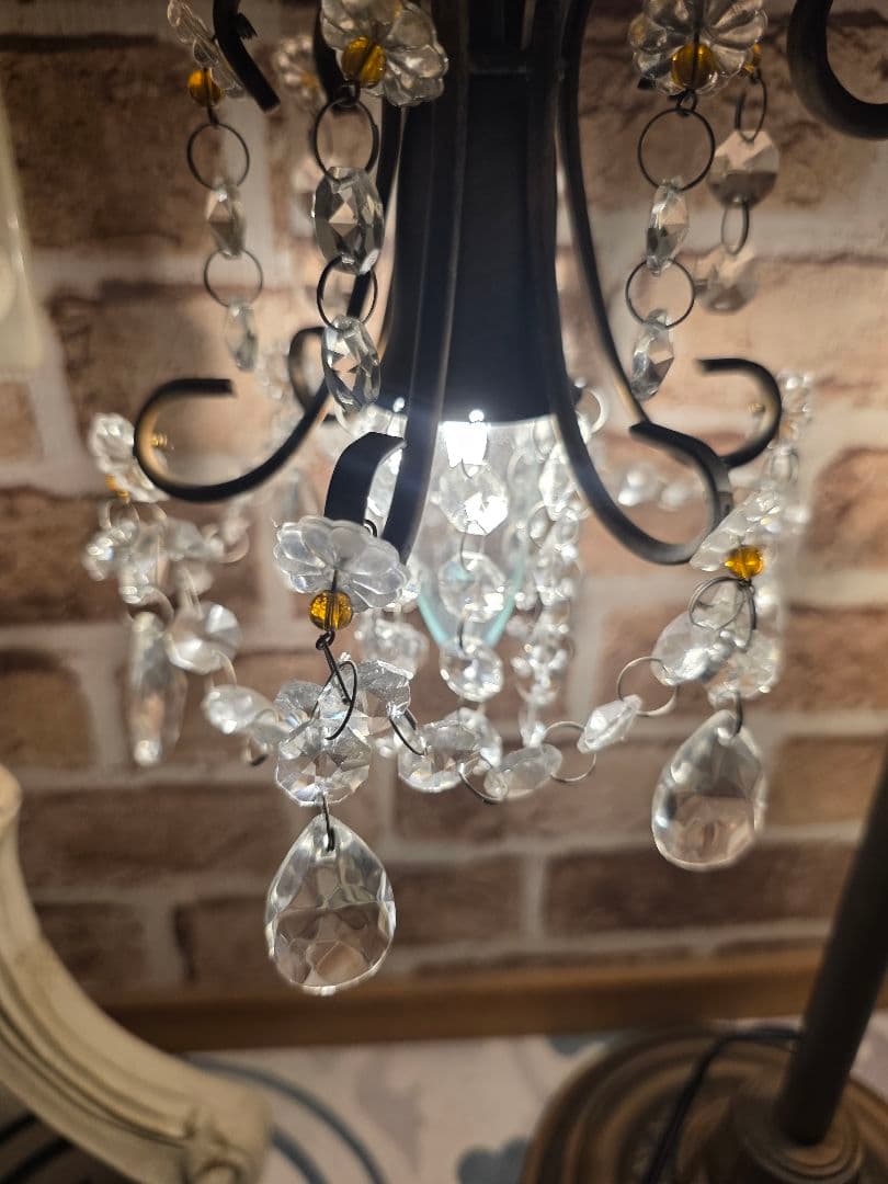 シャンデリアテーブルランプ