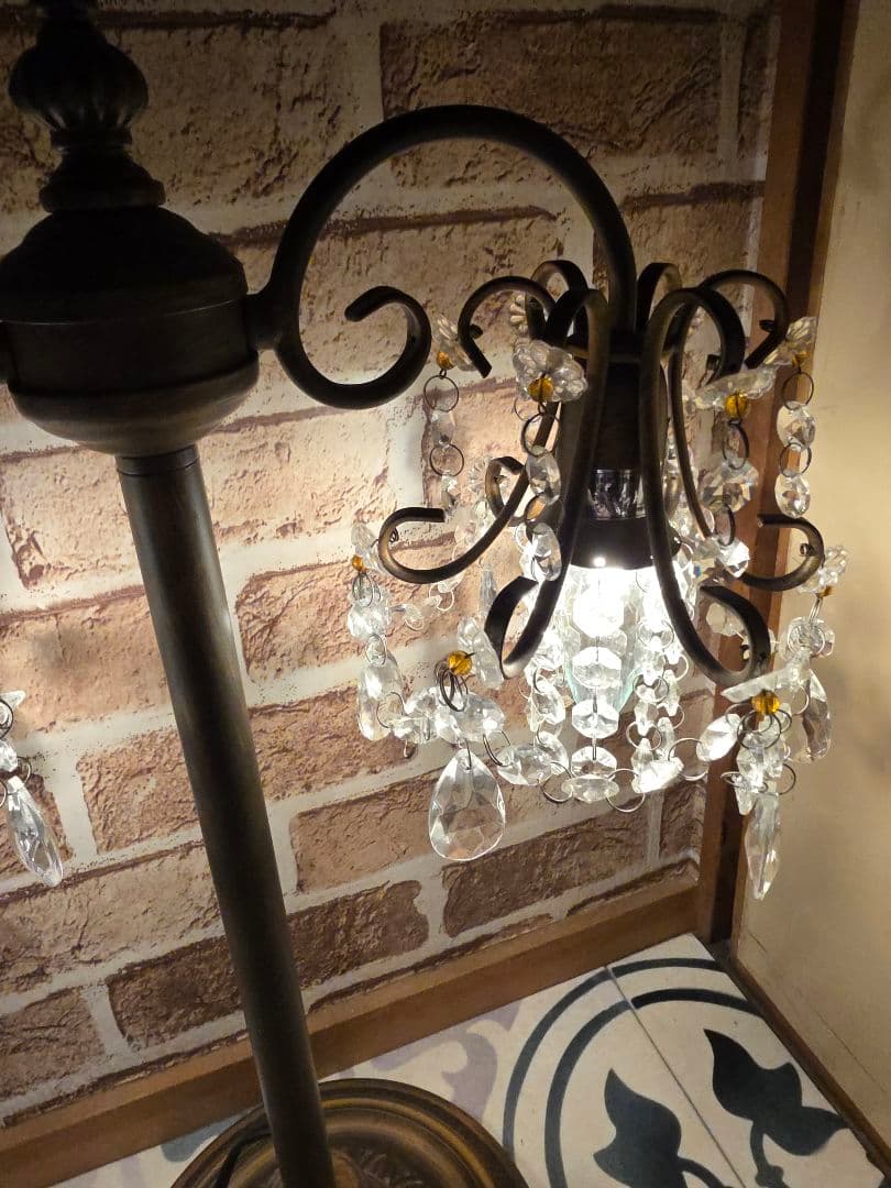 シャンデリアテーブルランプ