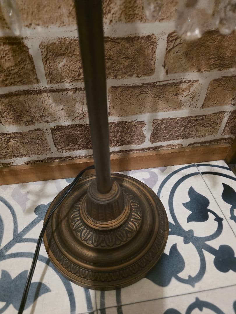 シャンデリアテーブルランプ