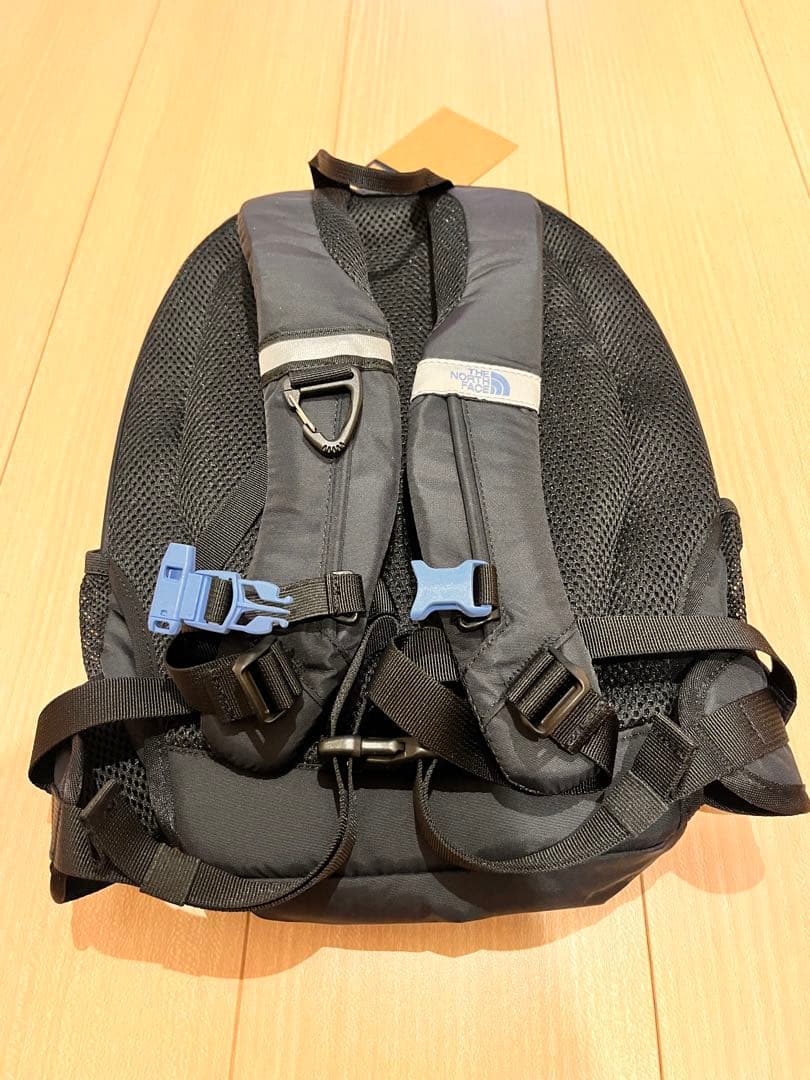 新品未使用　ノースフェイス キッズ スモールデイ リュック NMJ72360