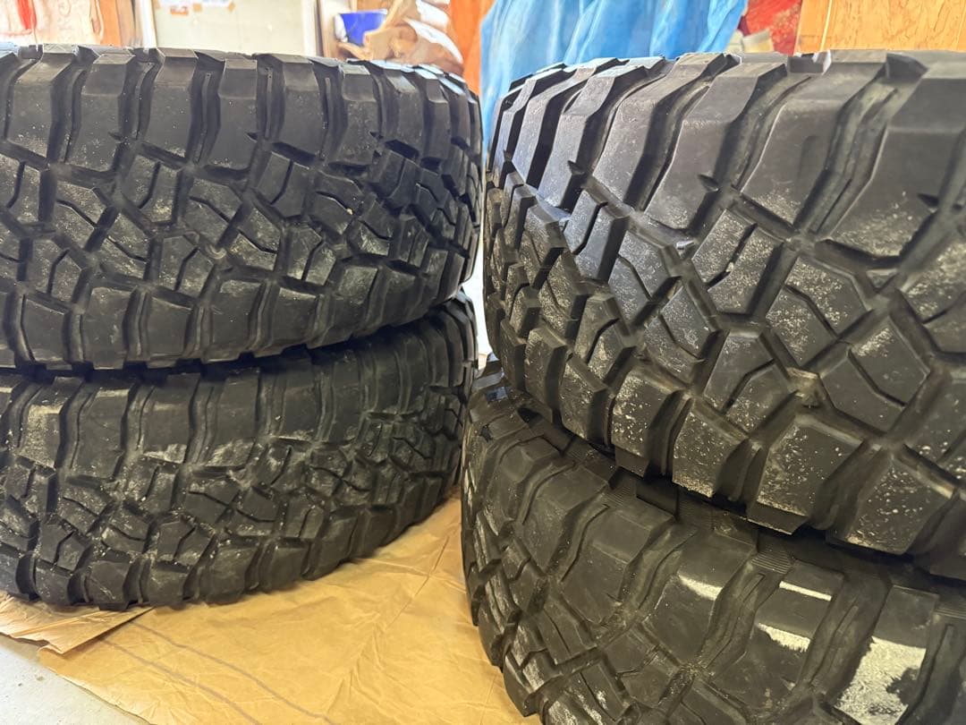 タイヤ・ホイール BFGoodrich Mud-Terrain T/A 295/70R17