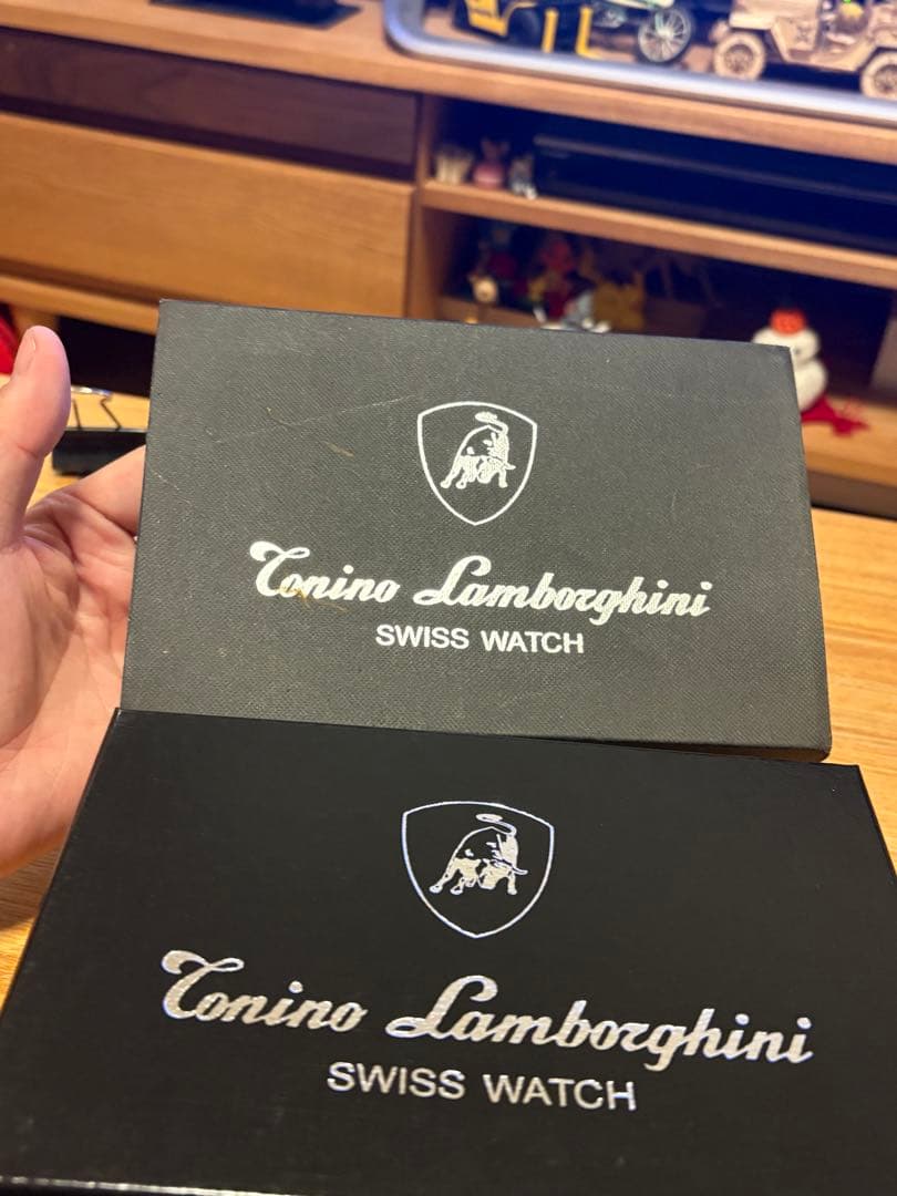 トニーノ・ランボルギーニ 腕時計　クロノグラフ
