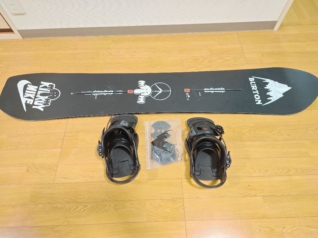 Burton Kilroy custom 154cm バインディング付き