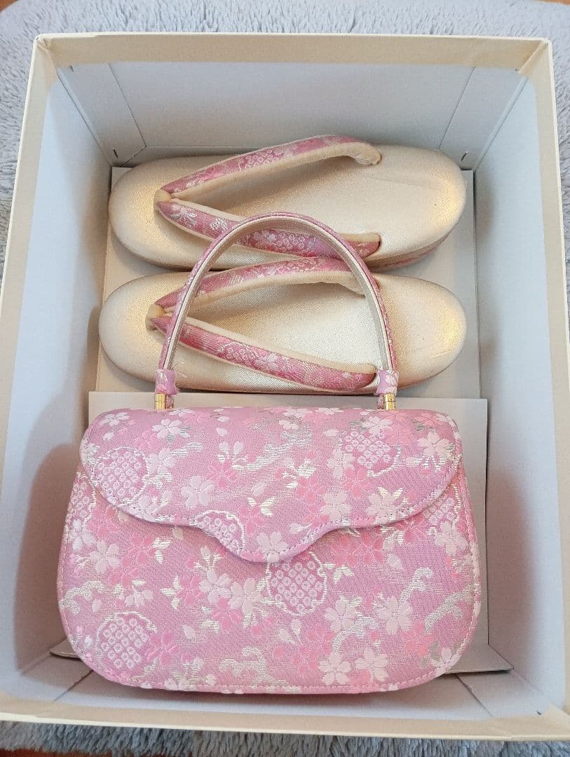 一蔵 正絹振袖＆小物フルセット パステルグリーン系