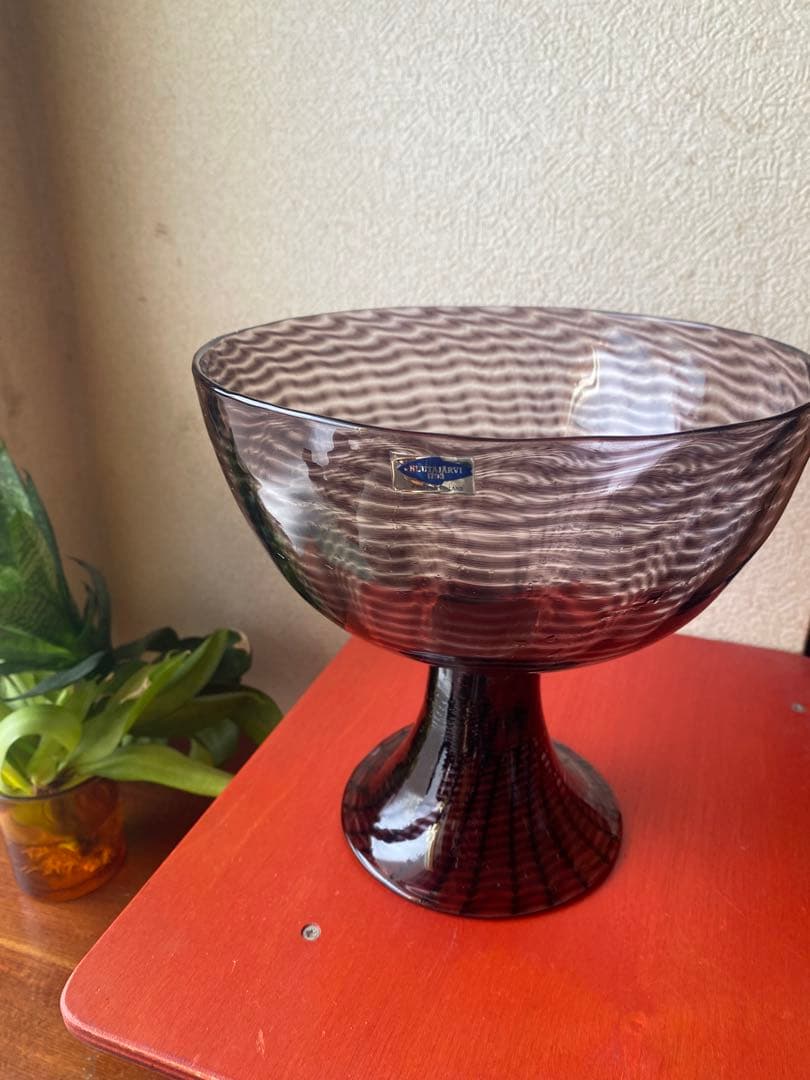 ヌータヤルヴイ　ガラス　コンポート