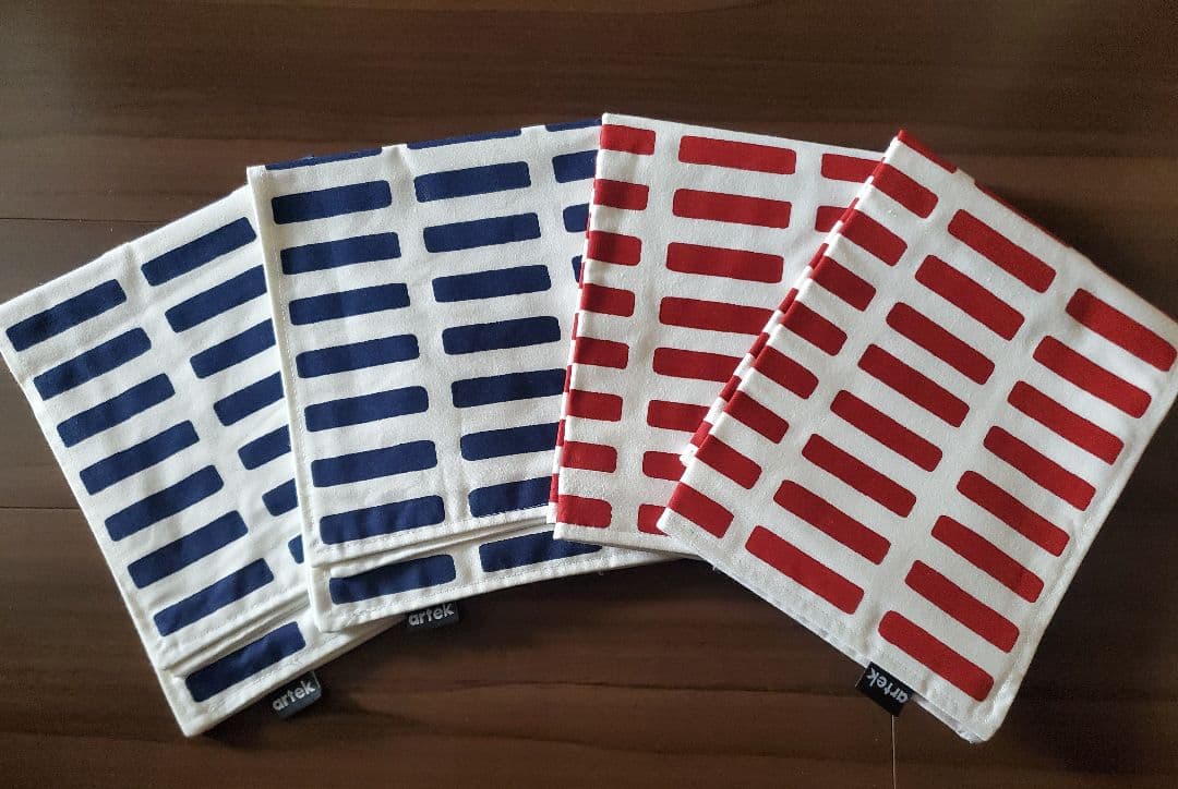 artekランチョンマット 4枚セット