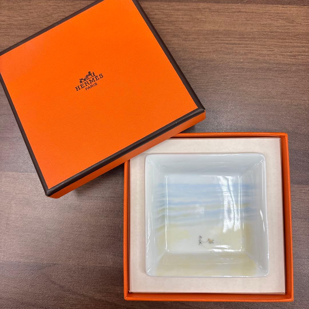 エルメスHERMESノベルティ 角皿 小皿 陶磁器 トレイ 小物入れ 非売品