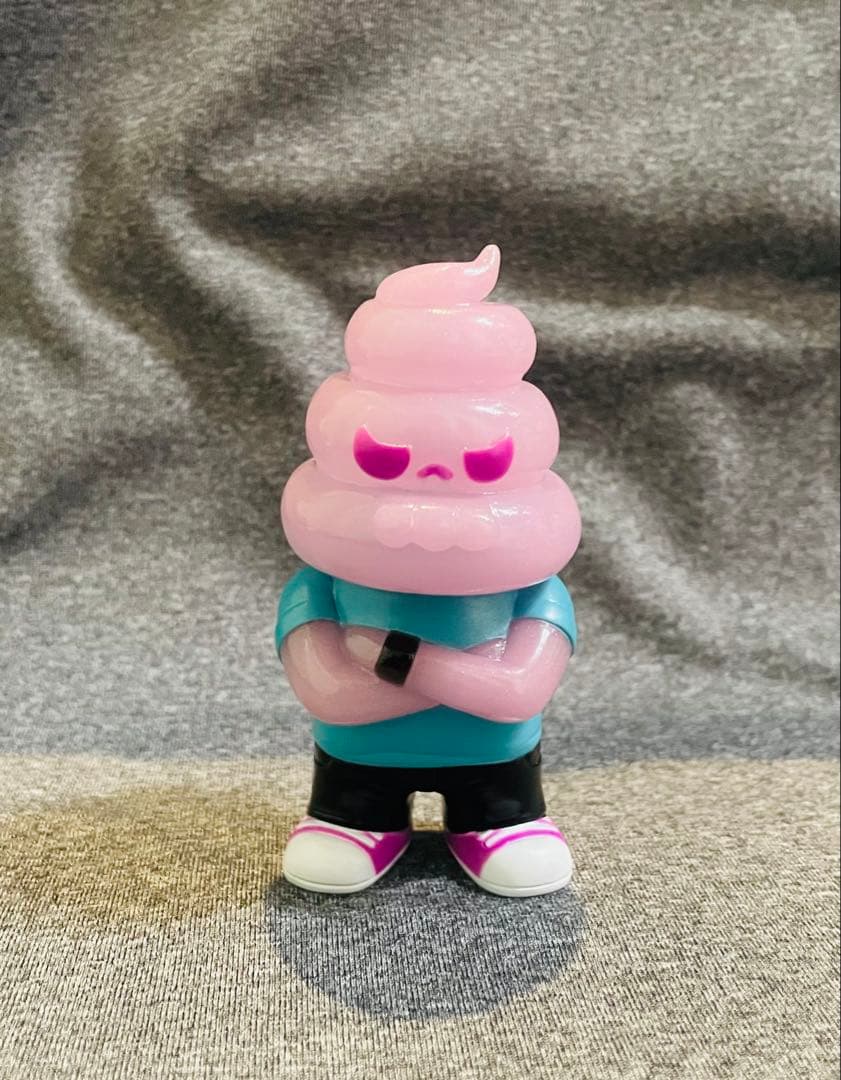 REALHEAD ゴッコ堂 コウンコツ野郎　畜光　　　 ソフビ