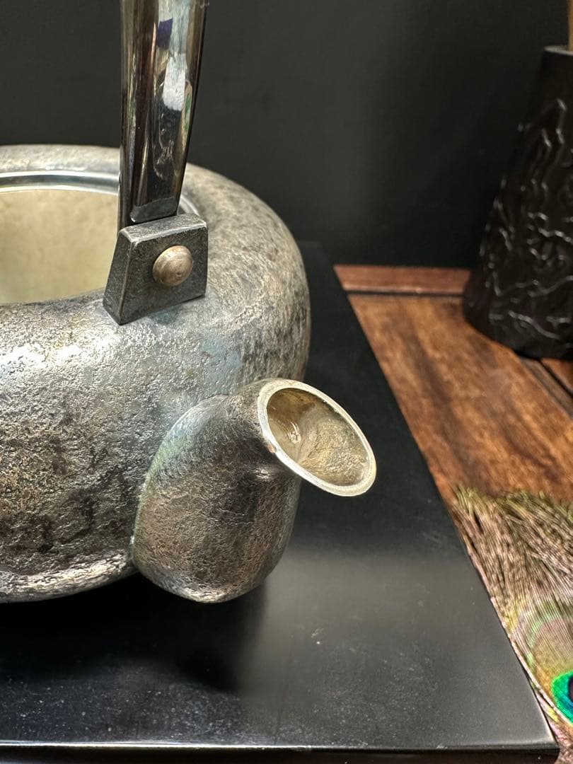 銀瓶　在銘　政晴 純銀　急須　666g 骨董　古美術