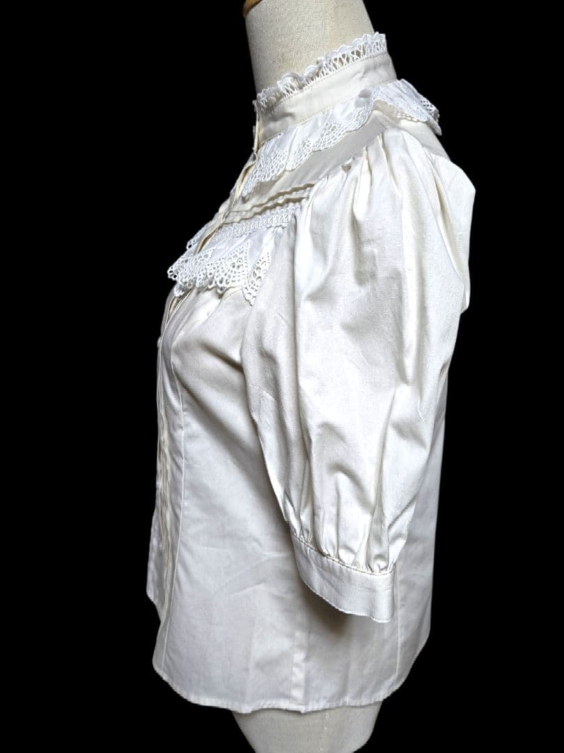 新品未使用 Victorian maiden コットンレースフリルブラウス 生成