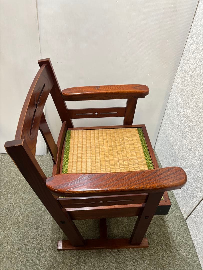 ① 昭和レトロ　和家具　和風アームローチェア　座椅子　ヴィンテージチェア当時物