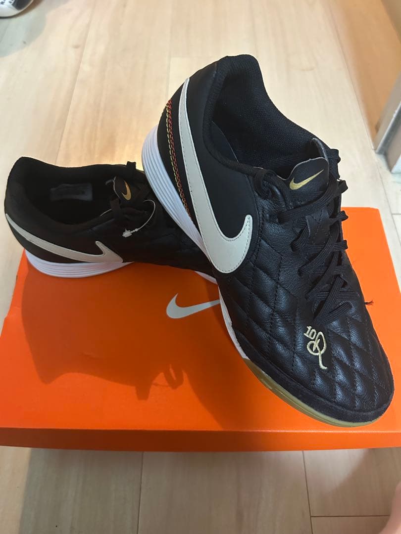 26.0センチ　ナイキ　ロナウジーニョ　R１０ティエンポ　IC