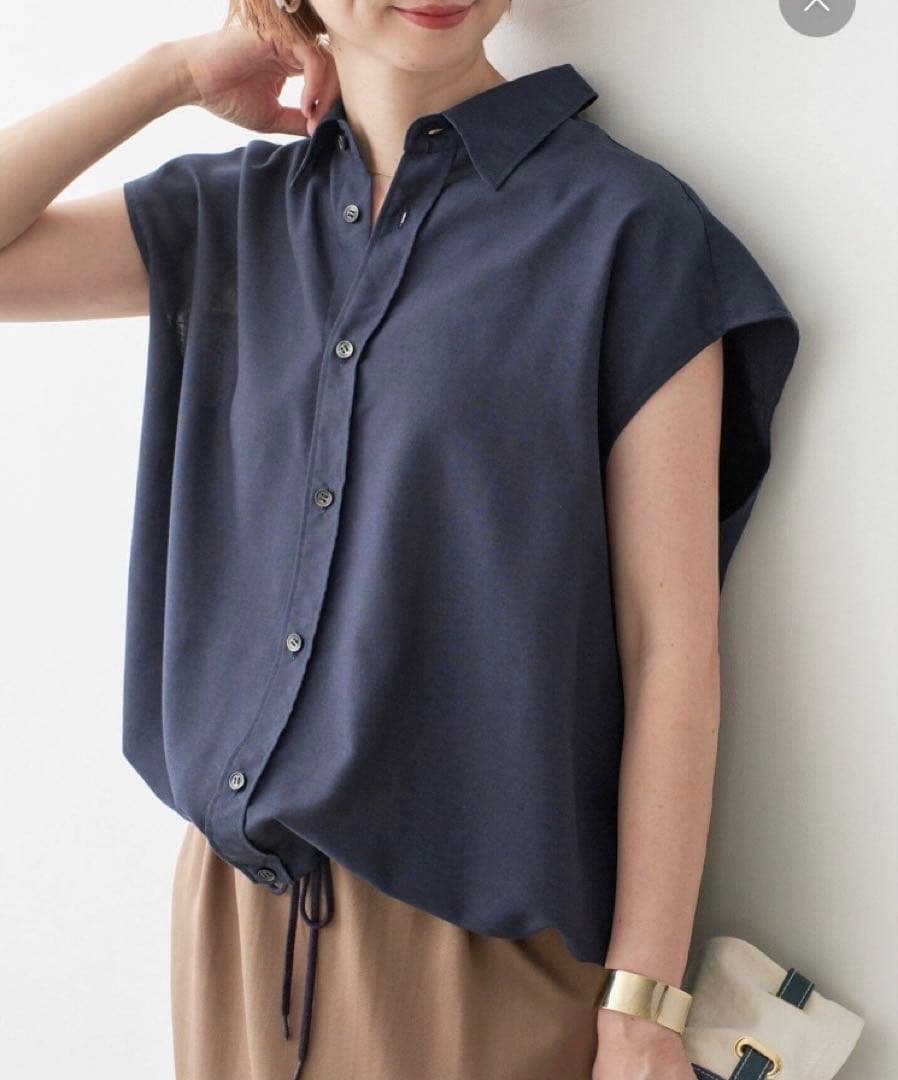 Spick and Span ソフトブロードフレンチヘムギャザーシャツ ネイビー