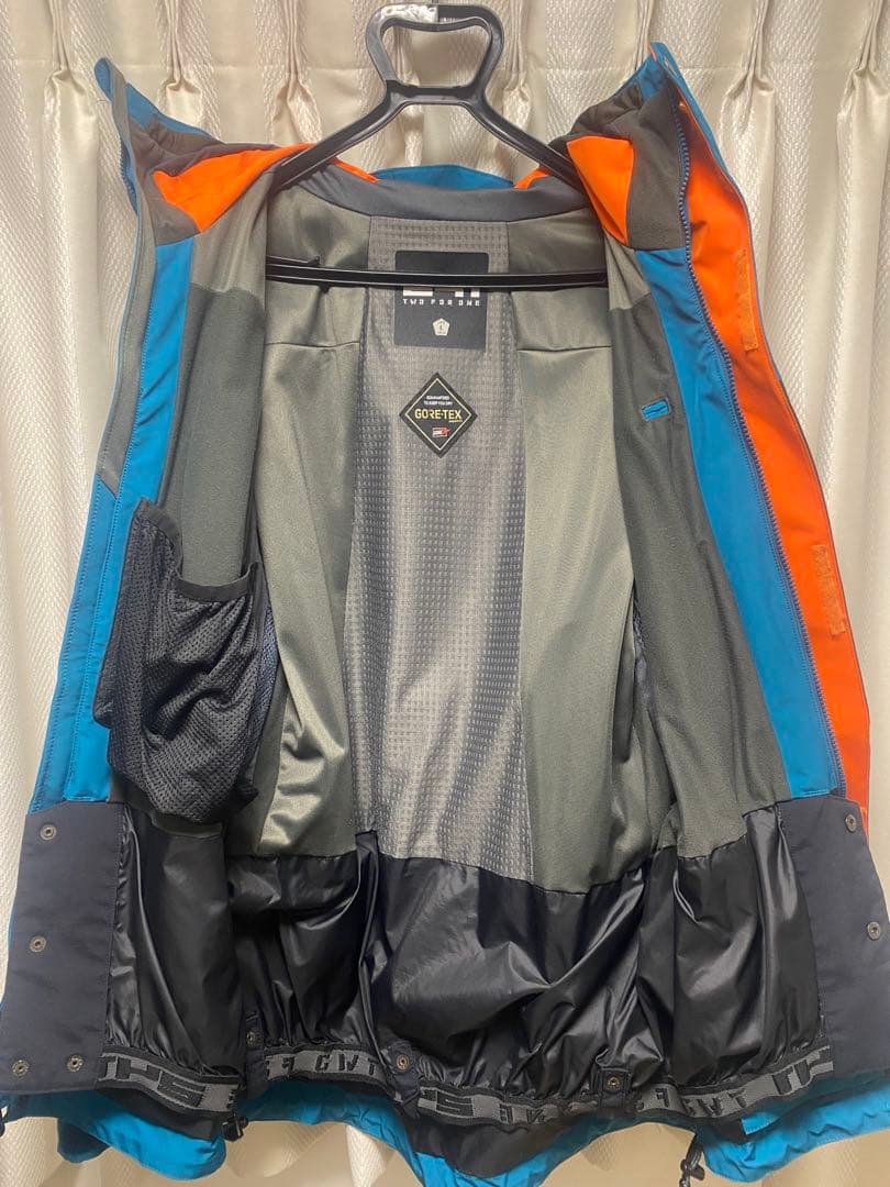241 GORE-TEX スノーボードウェア　メンズ　Lサイズ
