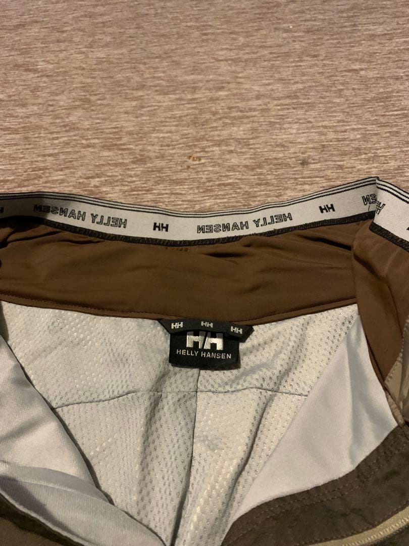 少々難あり　ヘリーハンセン　スキー　スノボ　ウエア　M