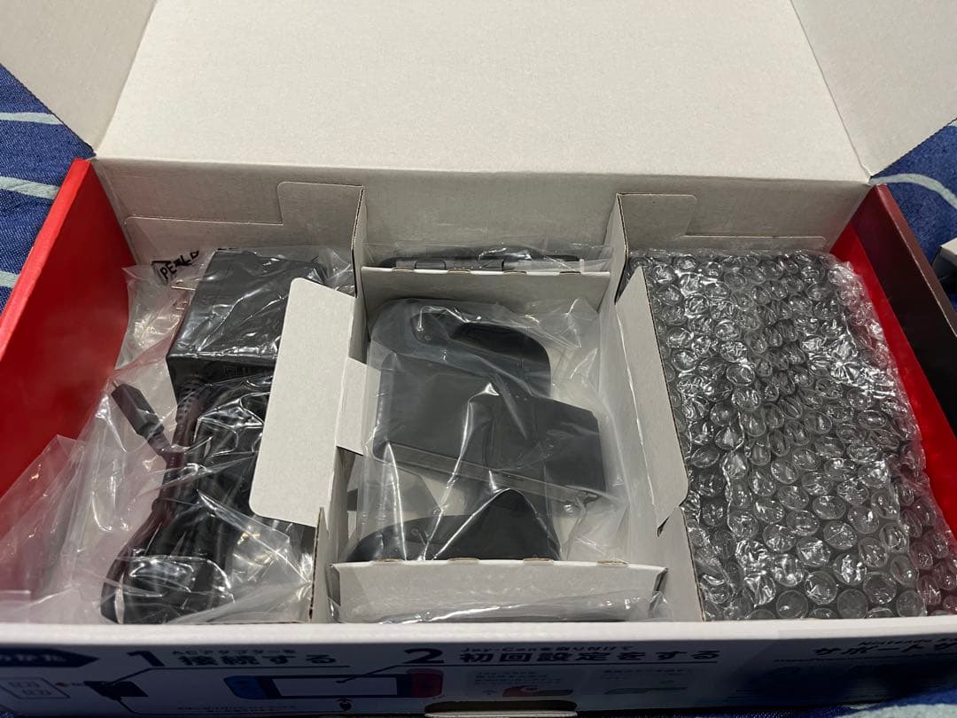 美品　Nintendo Switch 赤/青 Joy-Con 本体