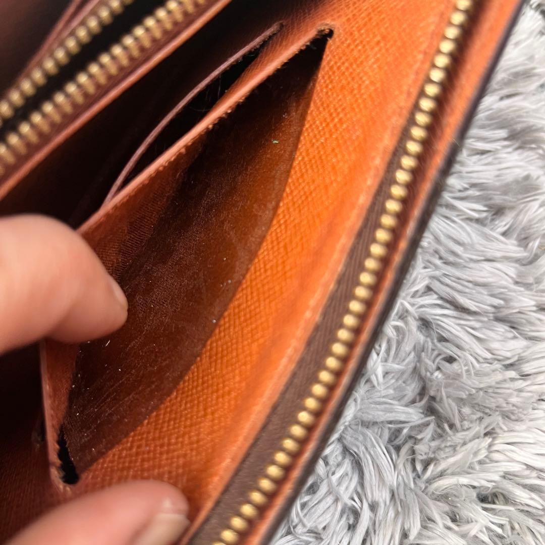 ルイヴィトン　ポルトモネジップ　モノグラムキャンバス　ラウンドファスナー