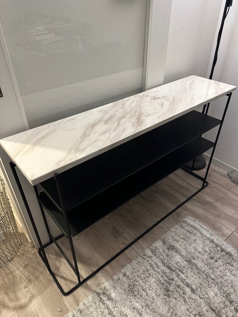 BoConcept Paris コンソールテーブル