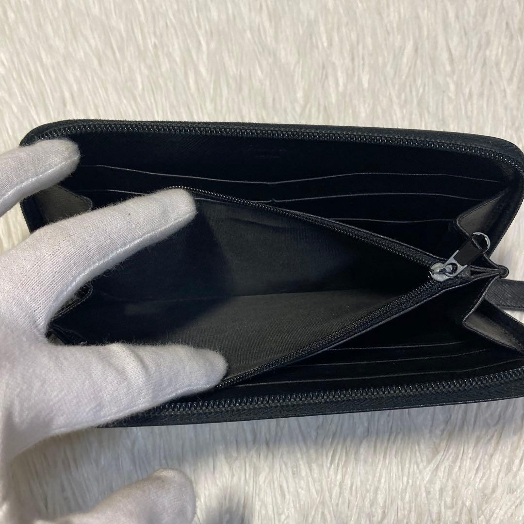 今週限定価格　美品　PRADA プラダ　長財布　ラウンドファスナー　黒　三角ロゴ