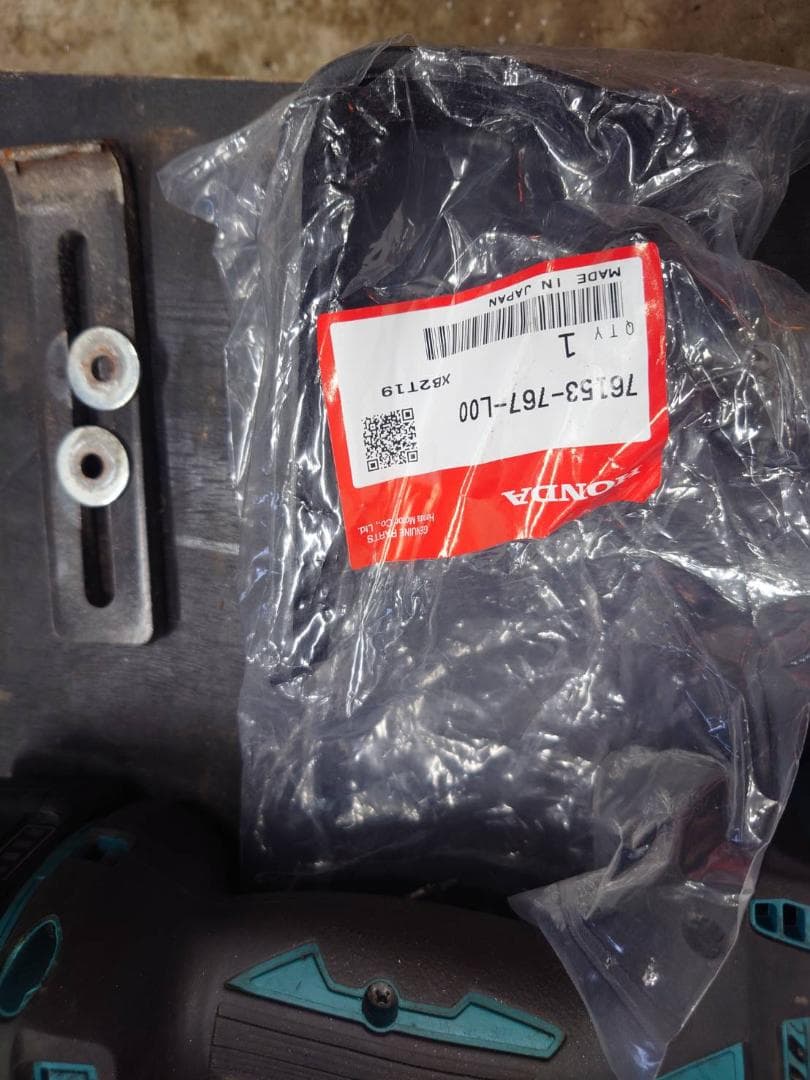 富山発　ホンダ除雪機　HS1170SVのOEM　三菱MMS1170　重整備済み