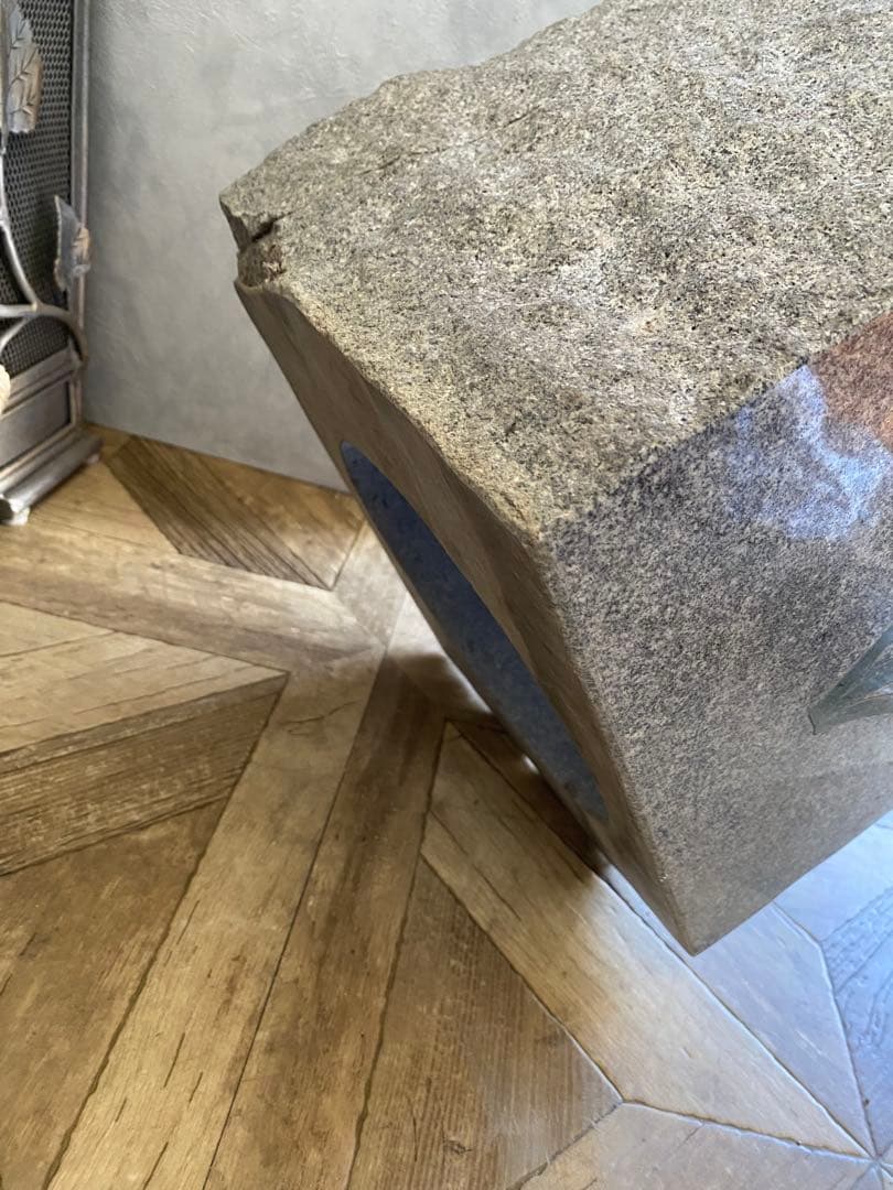 石の傘立て　御影石　石