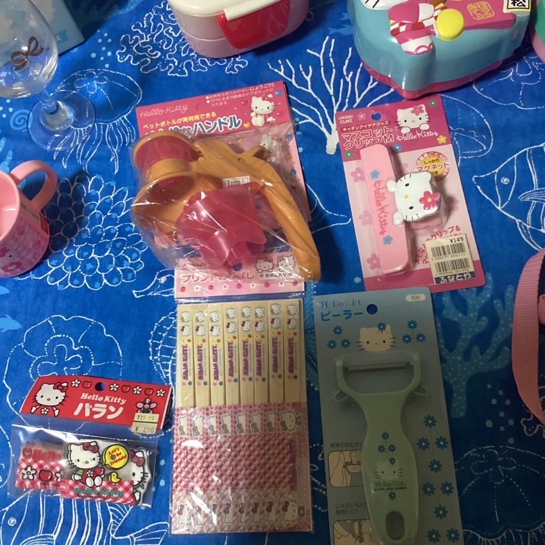 3725ハローキティ弁当箱&水筒&水筒カバーセット