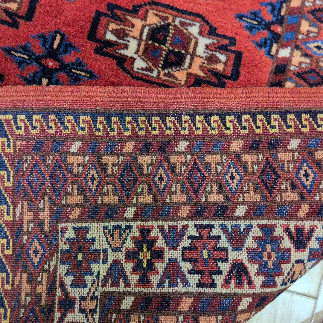 132x179cmパキスタン手織り絨毯(114)じゅうたん・マット・ペルシャ・