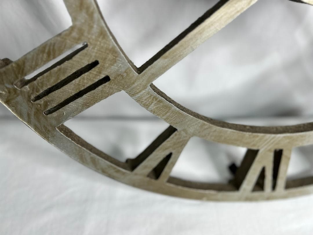 ⚪︎ハワードミラー⚪︎ 掛け時計 アンティーク調 金属製 クラシックインテリア