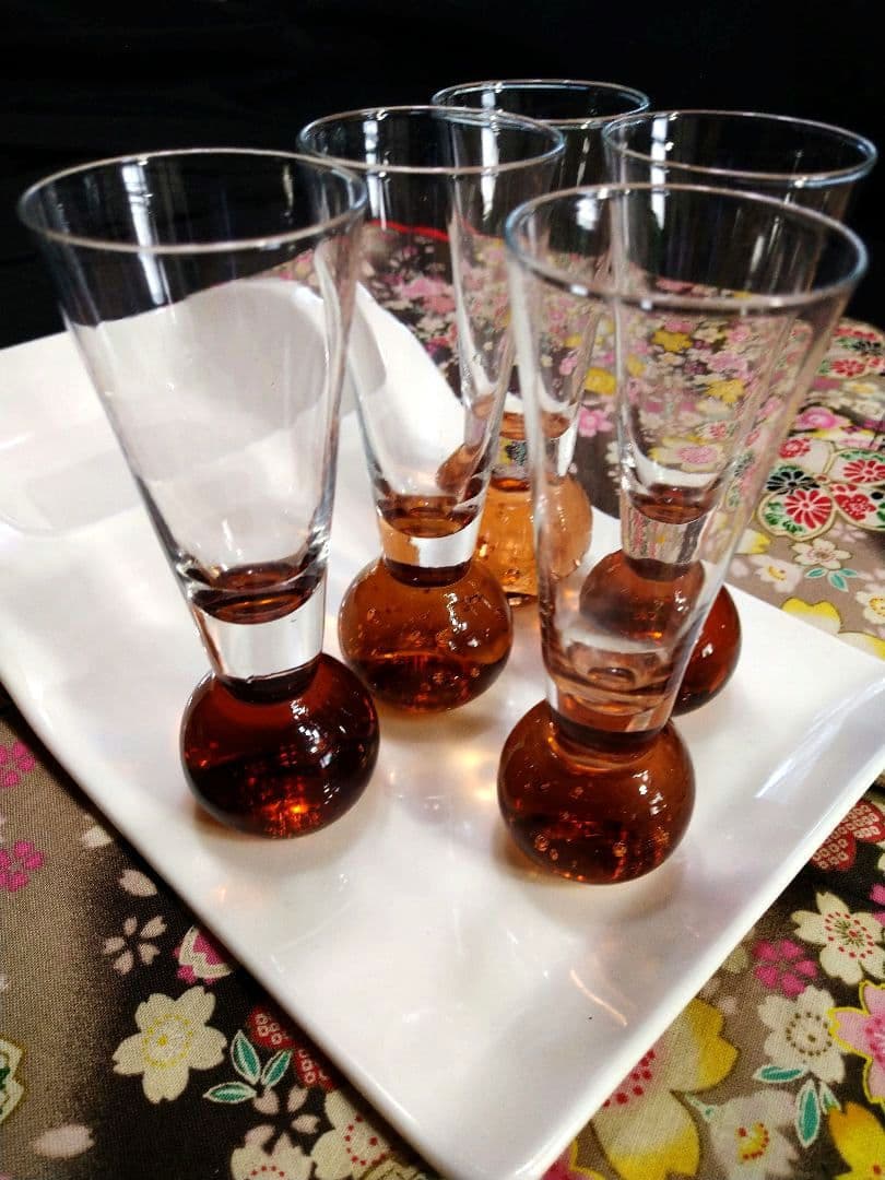 ♥豪華に高級ホテル演出⬛【オリジナルウエーブ長大皿演出セット】４種２組計６点