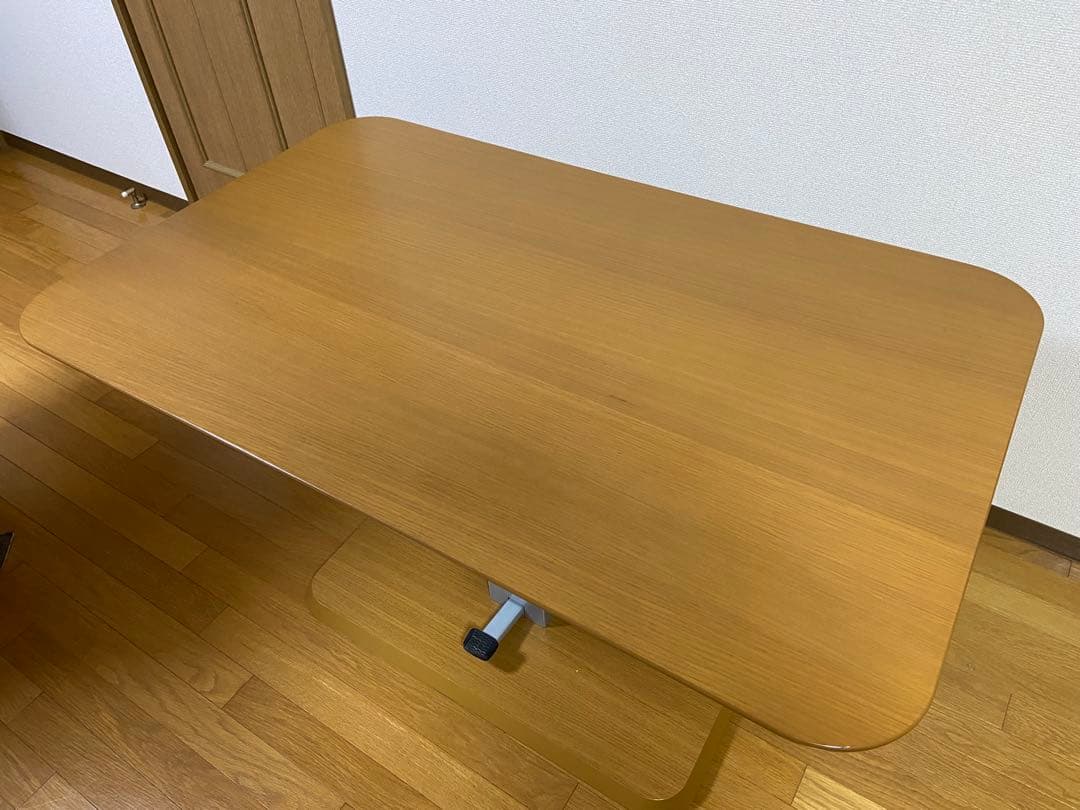 【ニトリ】昇降式ダイニング　リビングテーブル