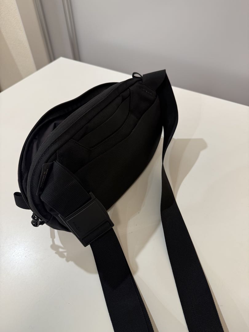 【超美品】Aer（エアー）Day Sling 3 BLACK