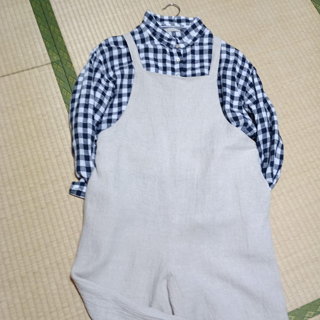 群言堂の、麻100のサロペットです。